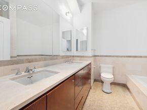 1 Hanson Place 15M, Brooklyn NY 11243