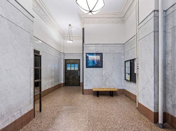 348 West 38th Street 11E, New York NY 10018