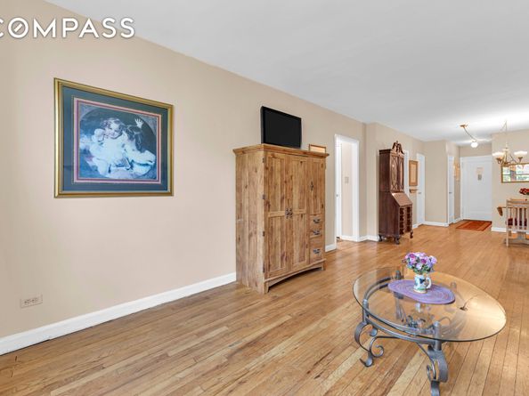 5614 Netherland Avenue 3E, Bronx NY 10471
