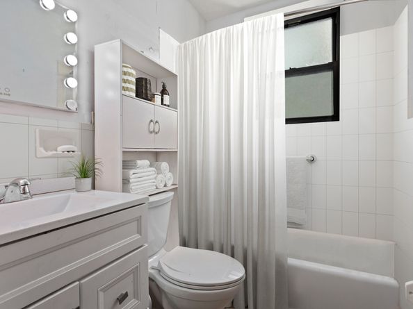 68 Stratford Road 1A, Brooklyn NY 11218
