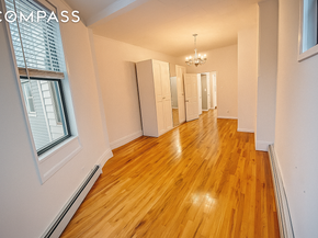 18 Russell Street, Brooklyn NY 11222