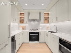 200 East 83rd Street 8C, New York NY 10028
