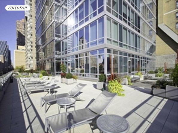 247 West 46th Street 2005, New York NY 10036