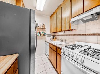 52-40 39th Drive