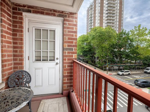 315 West 232nd Street 3C, Bronx NY 10463