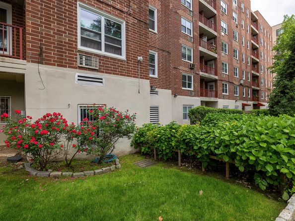 315 West 232nd Street 3C, Bronx NY 10463