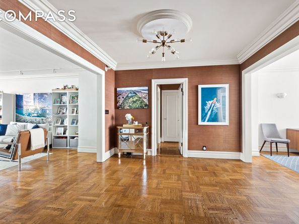 175 East 62nd Street 9D, New York NY 10065