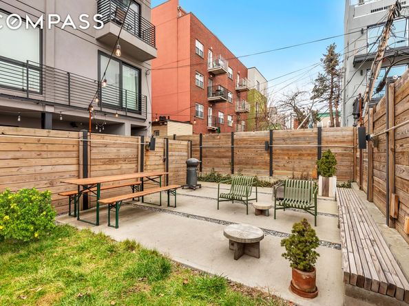 267 Evergreen Avenue 2A, Brooklyn NY 11221
