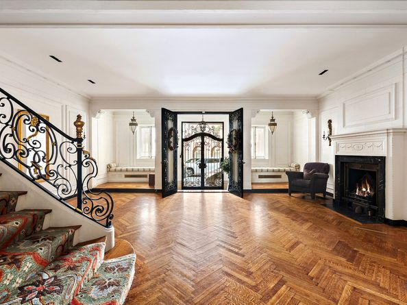 9 East 88th Street, New York NY 10128