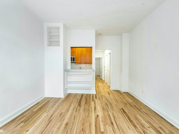 405 East 82nd Street 4G, New York NY 10028