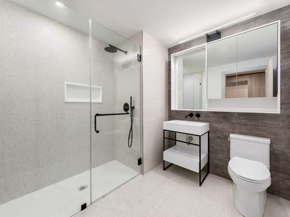181 East 101st Street 202, New York NY 10029
