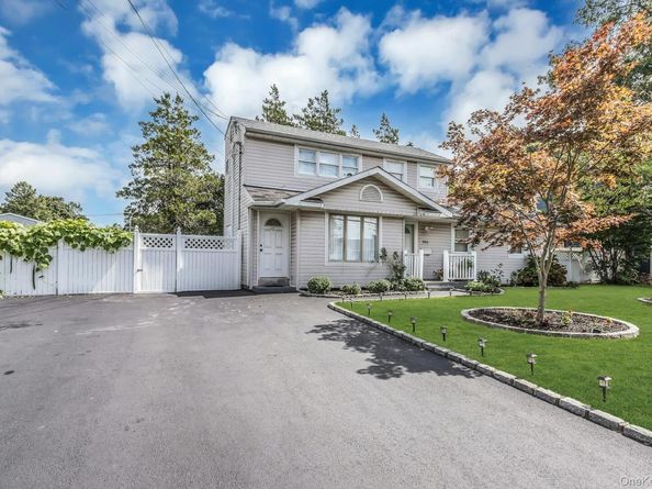2911 Eagle Avenue, Medford NY 11763