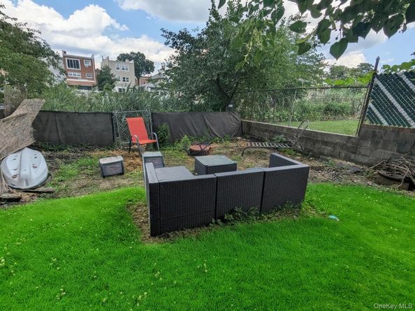 3287 Radio Drive, Bronx NY 10465