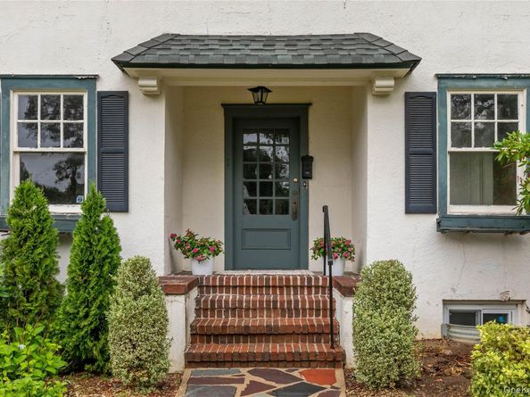 1 Sage Terrace, Scarsdale NY 10583