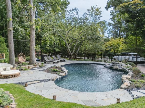 15 Night Heron Drive, Stony Brook NY 11790