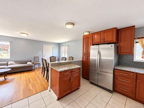 998 Crescent Street, Brooklyn NY 11208