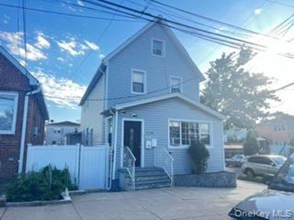 128-04 Gotham Road, South Ozone Park NY 11420