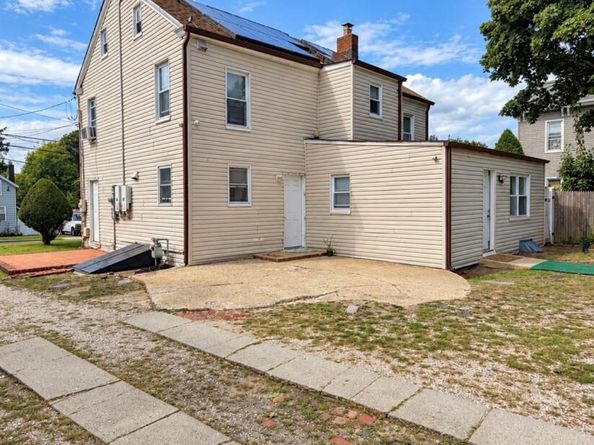 2521 Grand Avenue, Baldwin NY 11510
