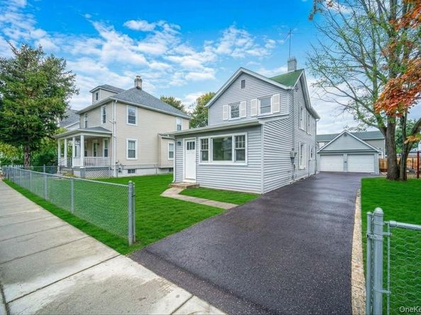 52 Coles Street, Glen Cove NY 11542