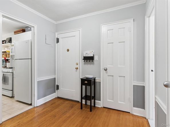 43 N Forest Avenue A3, Rockville Centre NY 11570