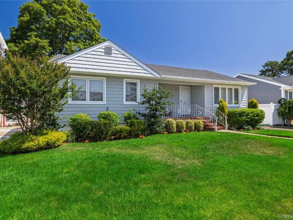 676 Dickens Avenue, Franklin Square NY 11010