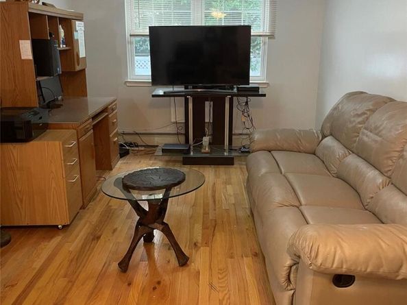 82-108 Country Pointe Circle, Queens Village NY 11427