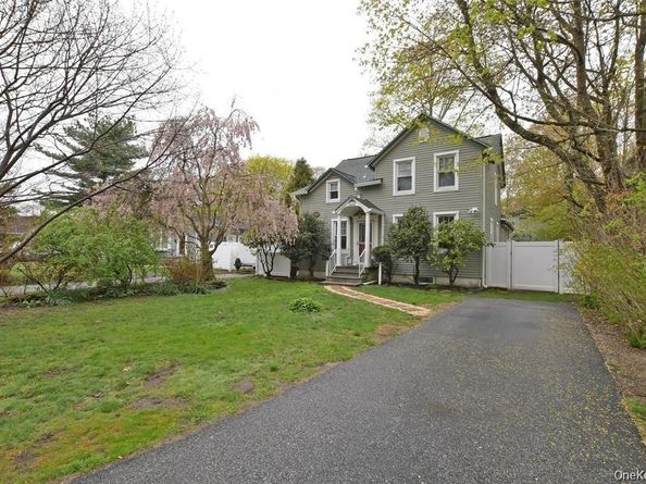 144 Division Avenue, West Sayville NY 11796