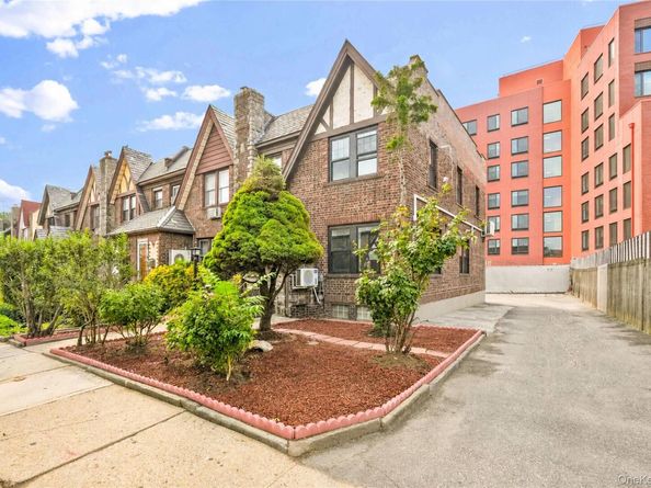 8514 68th Avenue, Rego Park NY 11374