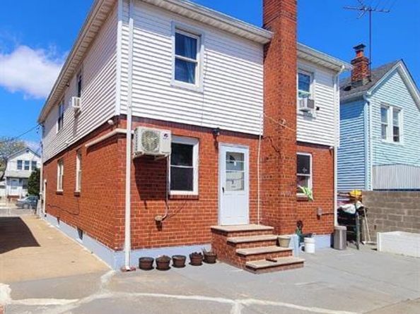 171-28 103rd Road, Jamaica NY 11433