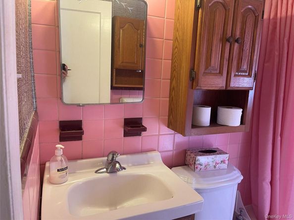 8910 221st Place, Queens Village NY 11427