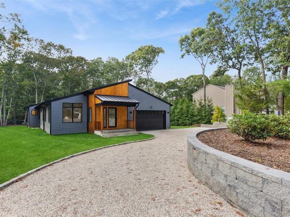 17 Bittersweet Avenue, Hampton Bays NY 11946