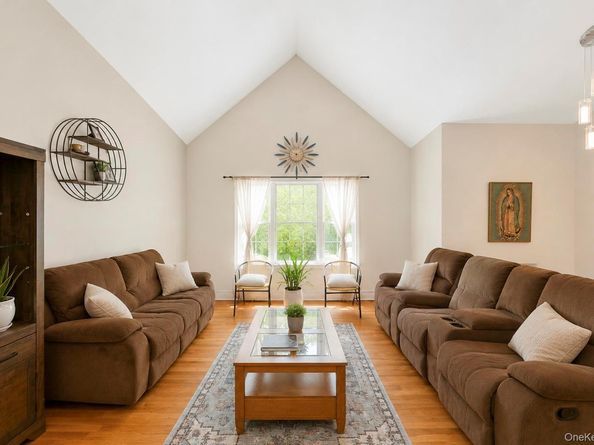 71 Barton Avenue, Patchogue NY 11772