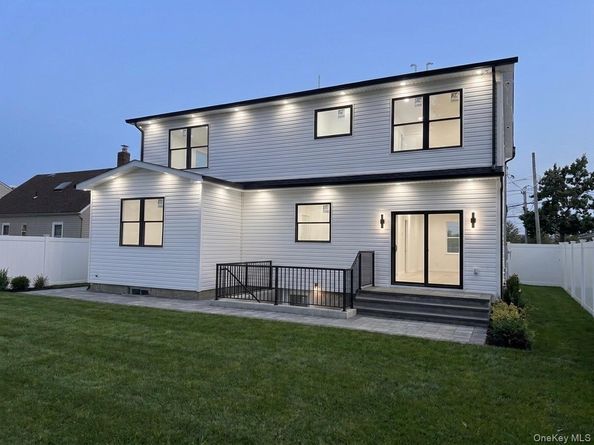 145 Bethpage Road, Hicksville NY 11801