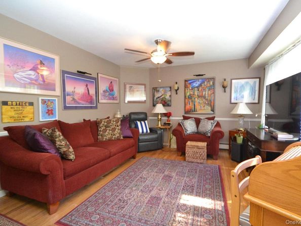 5 Radio Avenue, Miller Place NY 11764