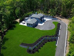 23 Woodbury Road, Woodbury NY 11797