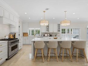 23 Woodbury Road, Woodbury NY 11797
