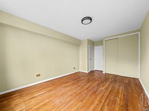 50-21 39 Place 3B, Sunnyside NY 11104