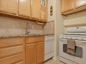 100 Brooklyn Avenue 4V, Freeport NY 11520