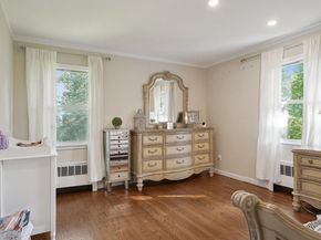 25 Manor Avenue, White Plains NY 10605