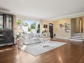 25 Manor Avenue, White Plains NY 10605