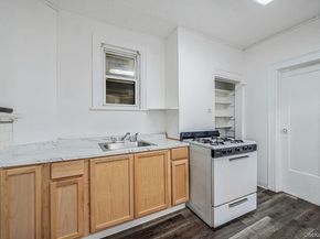 10003 88th Avenue, Richmond Hill NY 11418