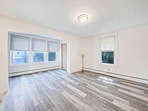 10003 88th Avenue, Richmond Hill NY 11418