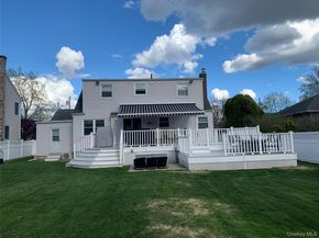 854 Terra Lane, North Bellmore NY 11710