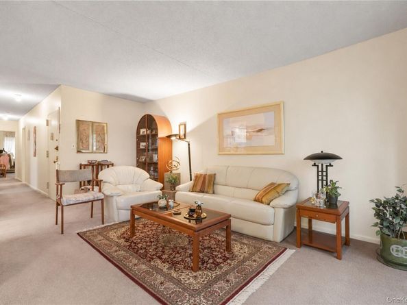 71-48 162nd Street 3, Fresh Meadows NY 11365