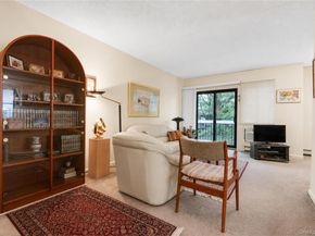 71-48 162nd Street 3, Fresh Meadows NY 11365