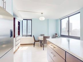 200 Rector Place 43D, New York (Manhattan) NY 10280