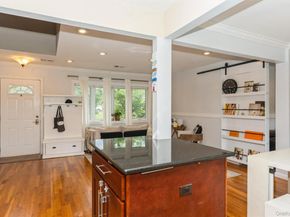 19 Fleetwood Avenue, Melville NY 11747