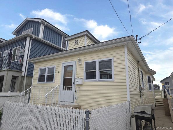 20 W 10th Road, Broad Channel NY 11693