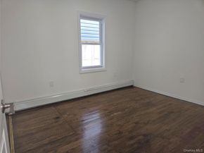 20 W 10th Road, Broad Channel NY 11693