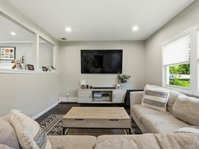 12 Westbrook Lane, Smithtown NY 11787